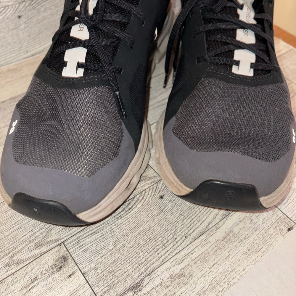 On Running Men’s Cloudrunner 2 Black Eclipse/Fros… - image 13